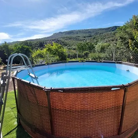 La Huerta Del Castillo Con Su Caz De Agua - Enjoy Life & Relax Vakantiehuis *