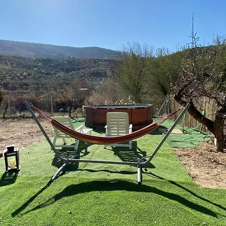 La Huerta Del Castillo Con Su Caz De Agua - Enjoy Life & Relax *