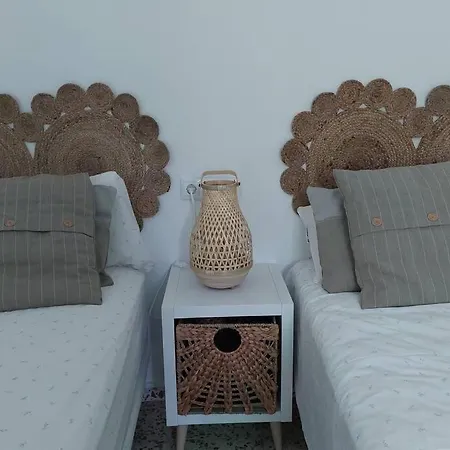 La Huerta Del Castillo Con Su Caz De Agua - Enjoy Life & Relax *