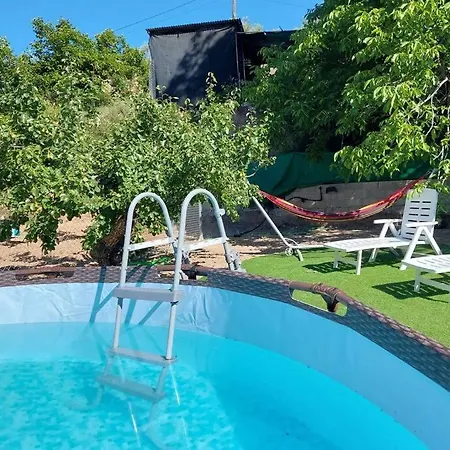 La Huerta Del Castillo Con Su Caz De Agua - Enjoy Life & Relax *